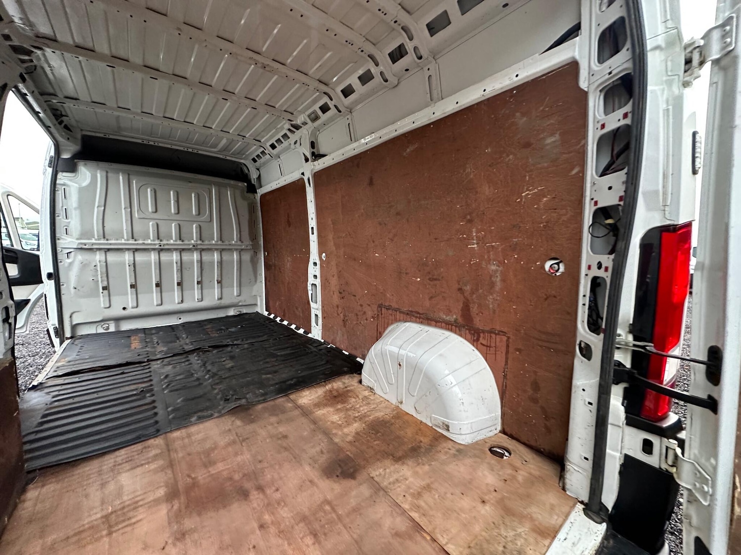 Used Peugeot Boxer 2018 for sale - 76832767: Photo 28