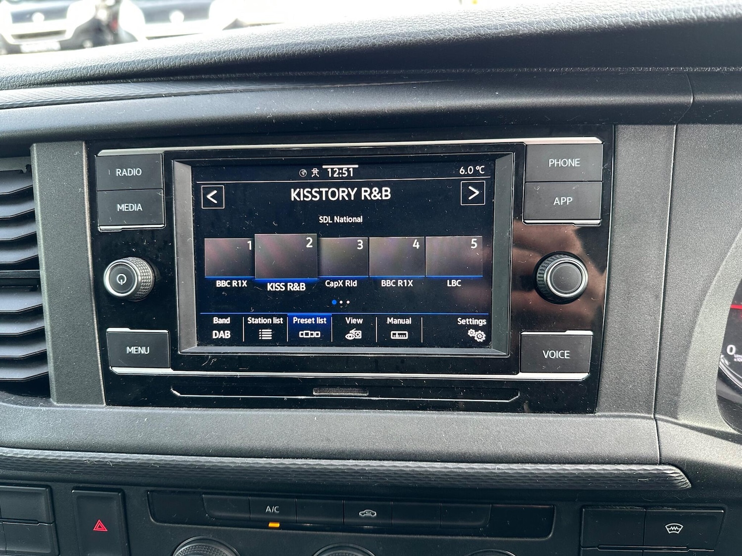 Used Volkswagen Transporter 2022 for sale - 77155924: Photo 22