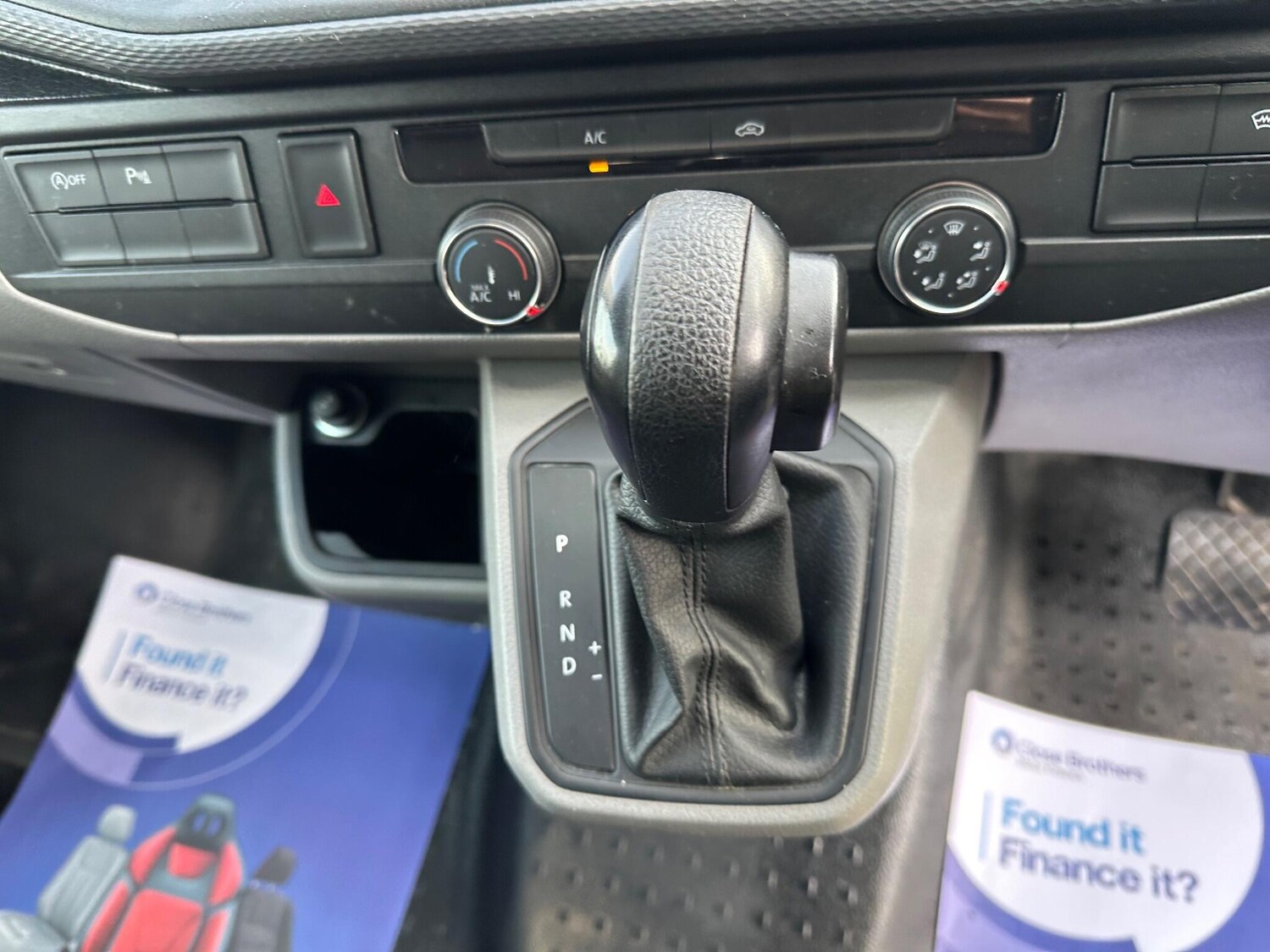 Used Volkswagen Transporter 2022 for sale - 77155924: Photo 23