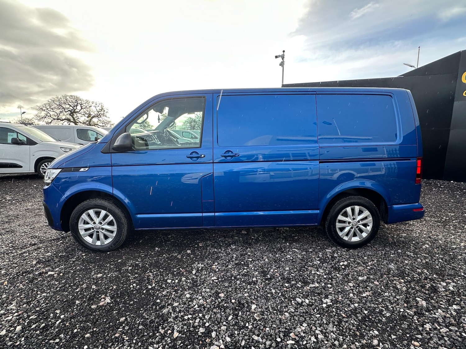 Used Volkswagen Transporter 2022 for sale - 77155924: Photo 6