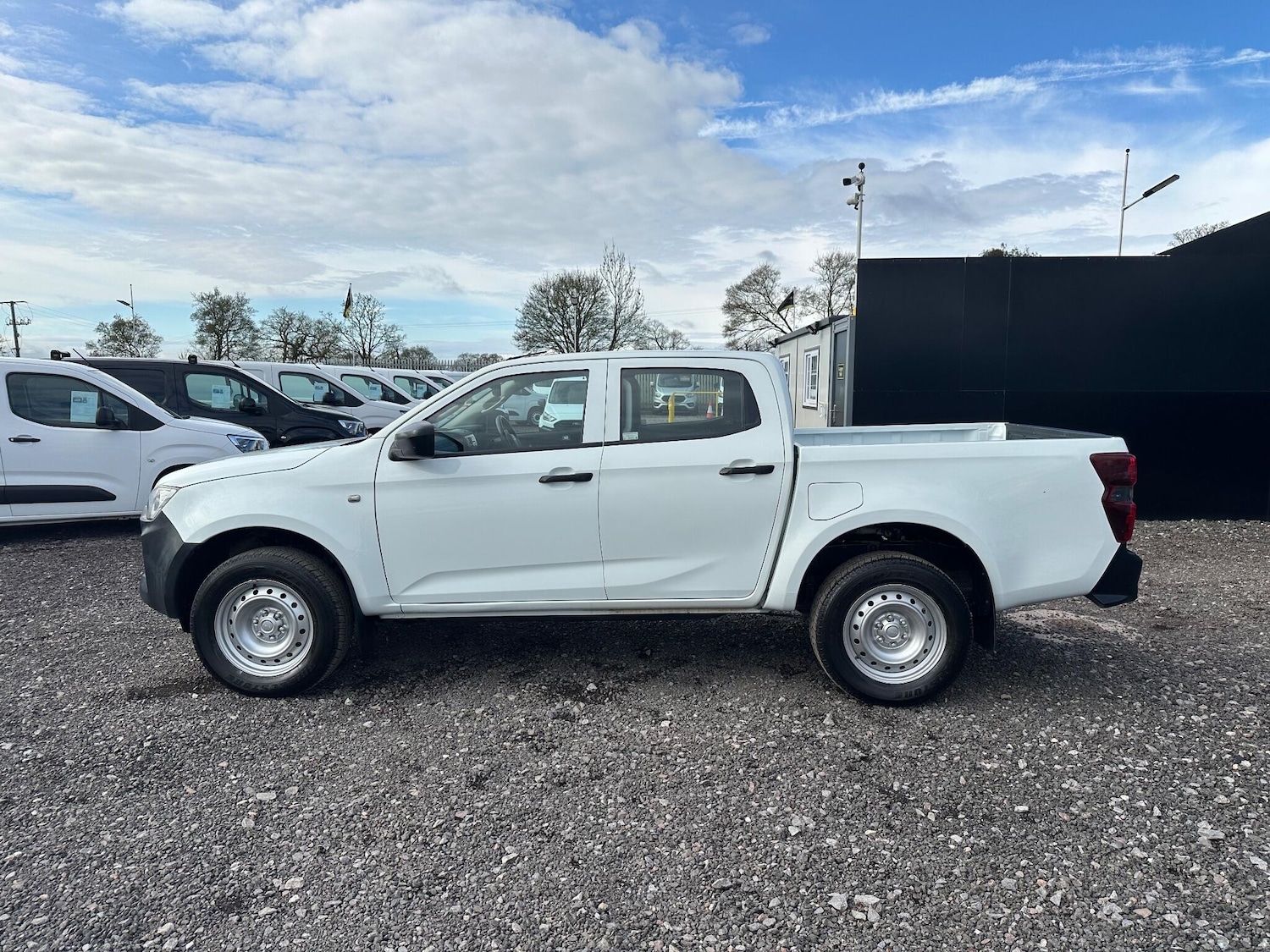 Used Isuzu D-Max 2022 for sale - 78086766: Photo 5