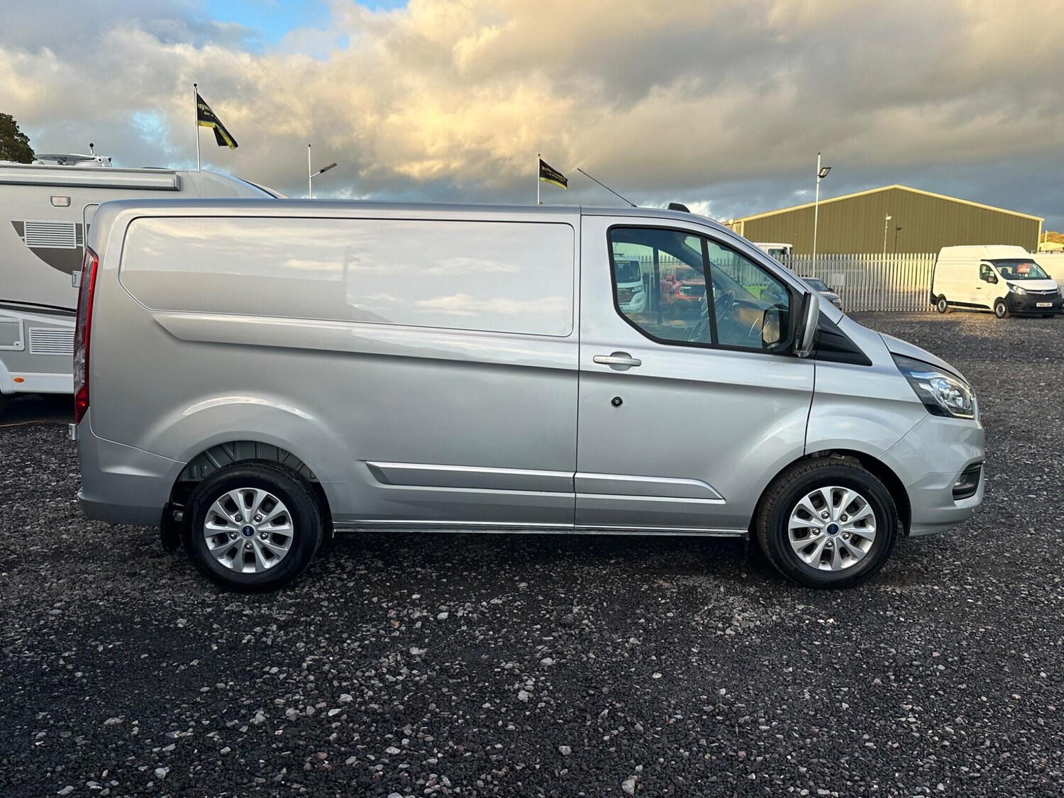 Used Ford Transit Custom 2022 for sale - 76337881: Photo 9