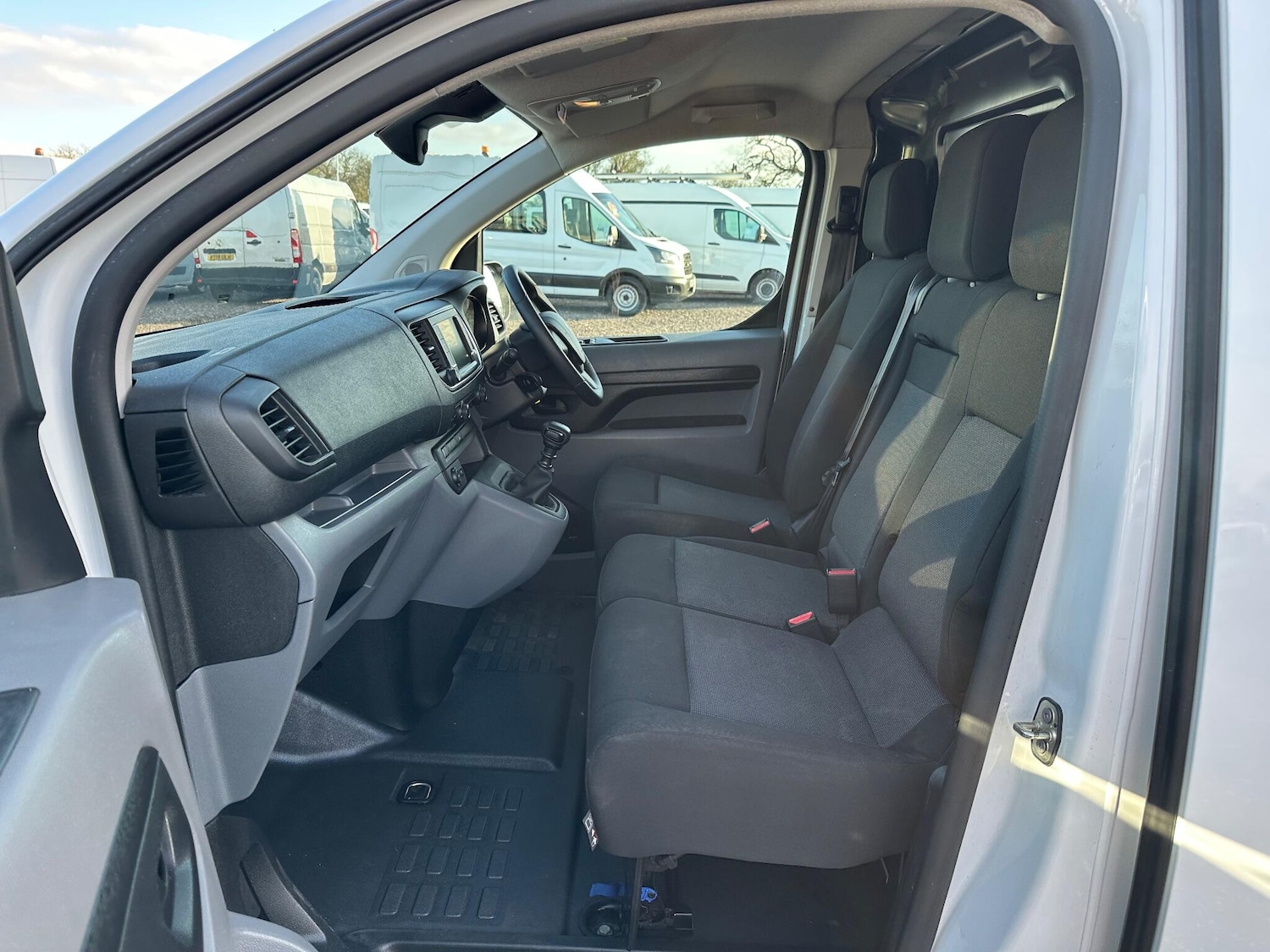 Used Peugeot Expert 2022 for sale - 77723709: Photo 21