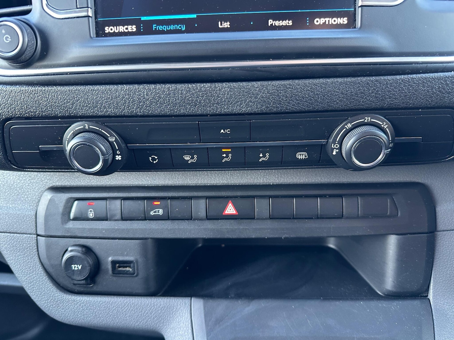 Used Peugeot Expert 2022 for sale - 77723709: Photo 25