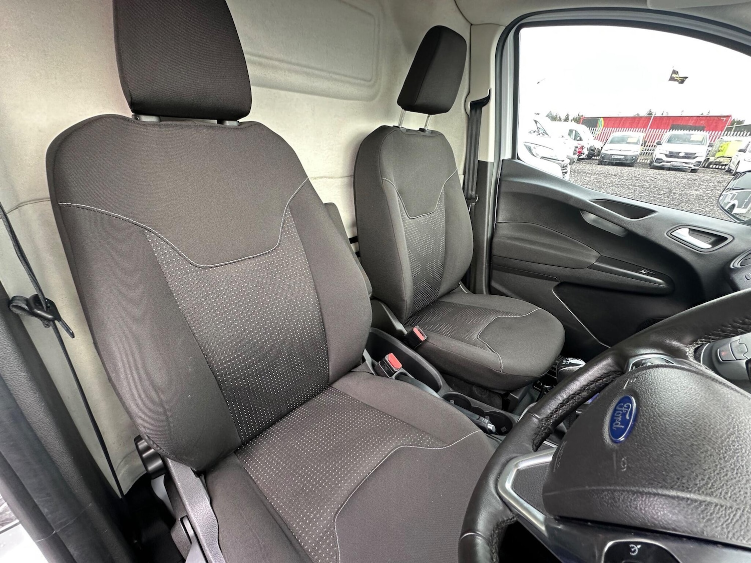 Used Ford Transit Courier 2021 for sale - 77611698: Photo 14