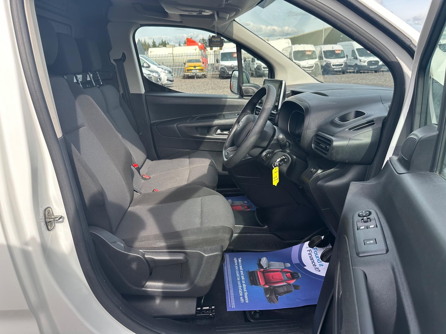 Used Citroen Berlingo 2022 for sale - 76992123: Photo 13