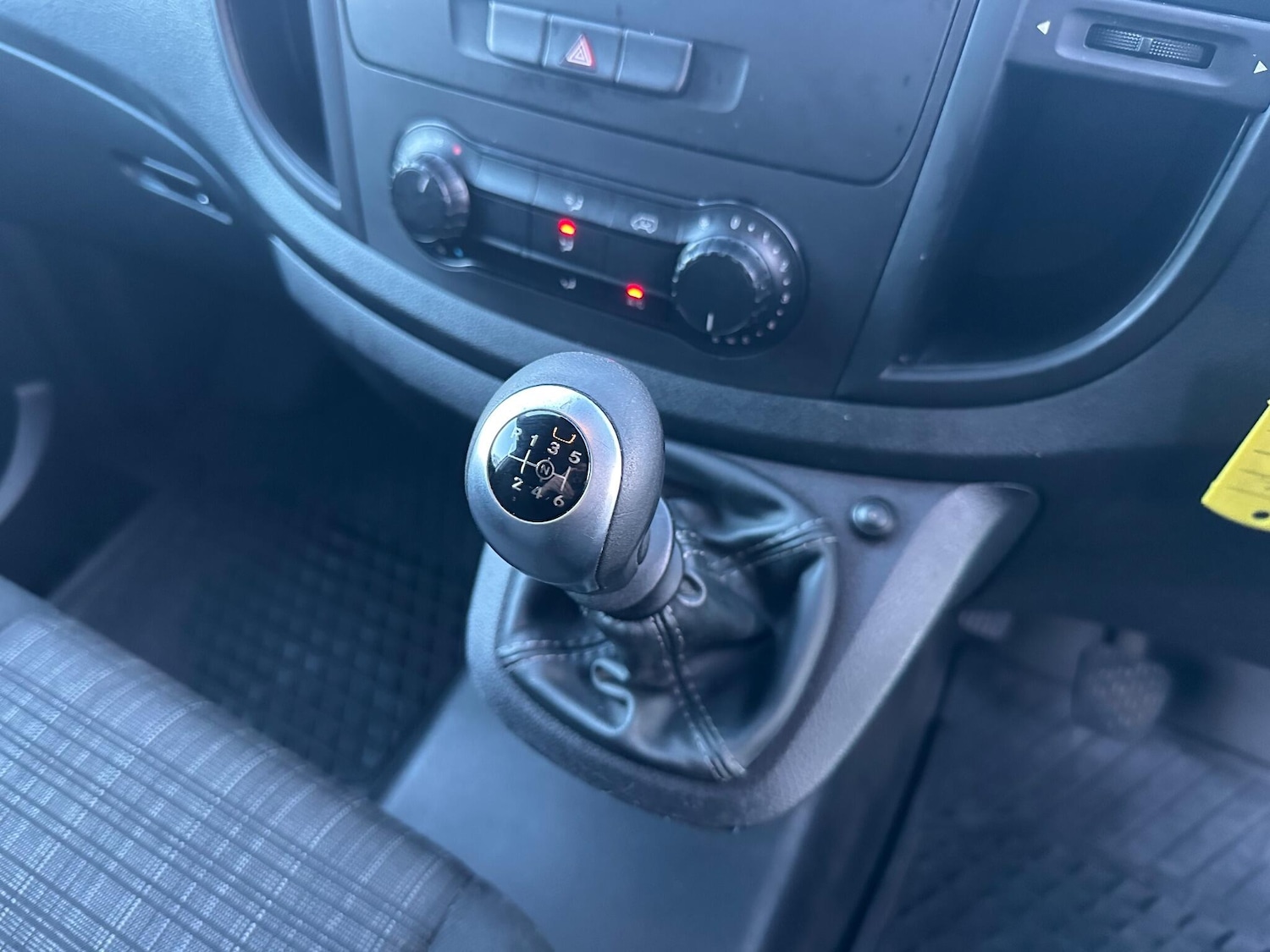 Used Mercedes-Benz Vito 2019 for sale - 77358484: Photo 24