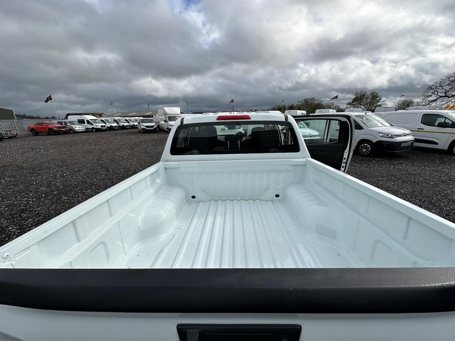 Used Isuzu D-Max 2022 for sale - 77625684: Photo 31