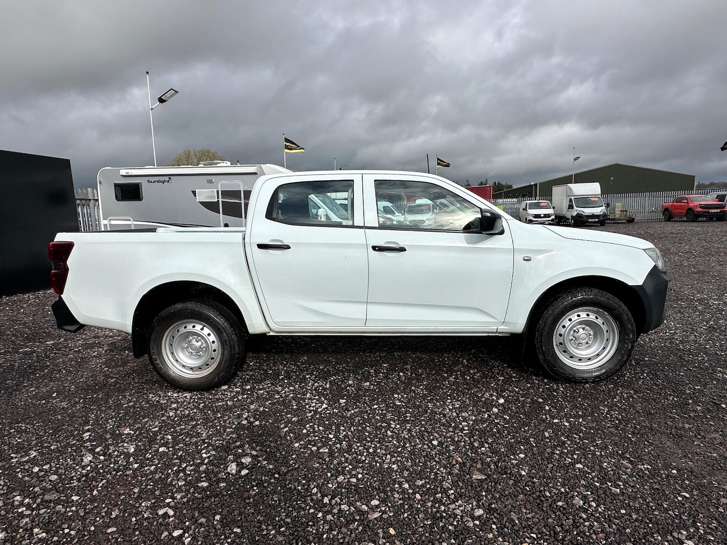 Used Isuzu D-Max 2022 for sale - 77625684: Photo 9