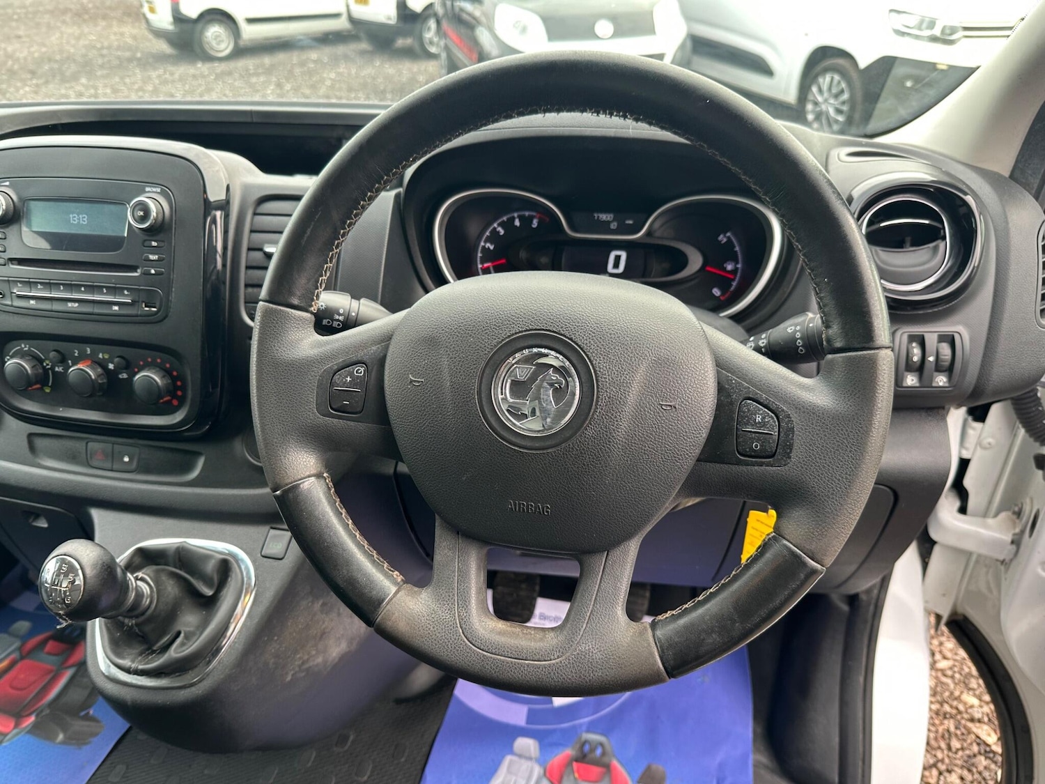 Used Vauxhall Vivaro 2017 for sale - 76714649: Photo 25