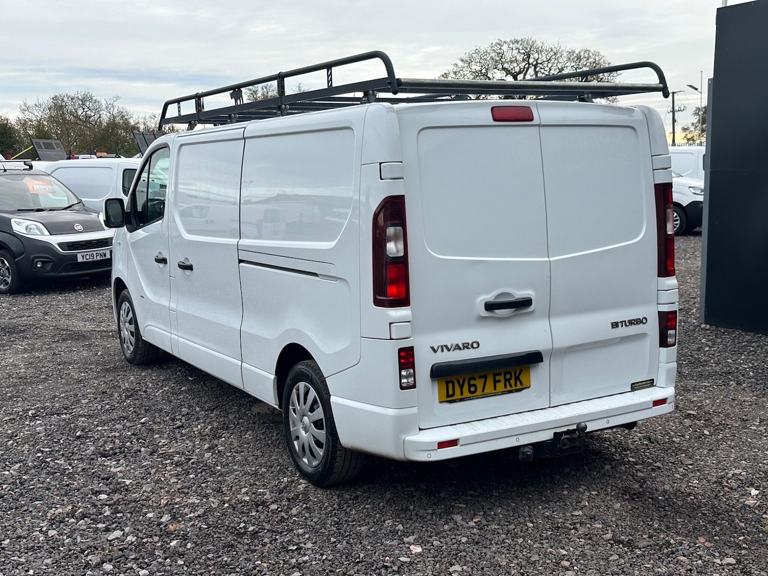 Used Vauxhall Vivaro 2017 for sale - 76714649: Photo 6