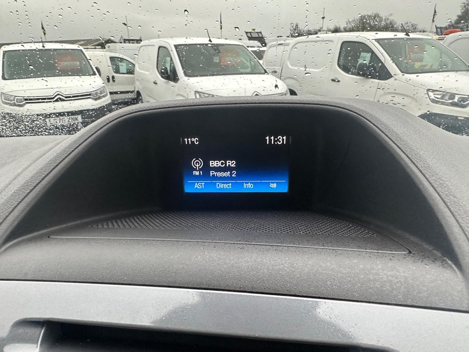 Used Ford Transit Custom 2017 for sale - 76994165: Photo 21