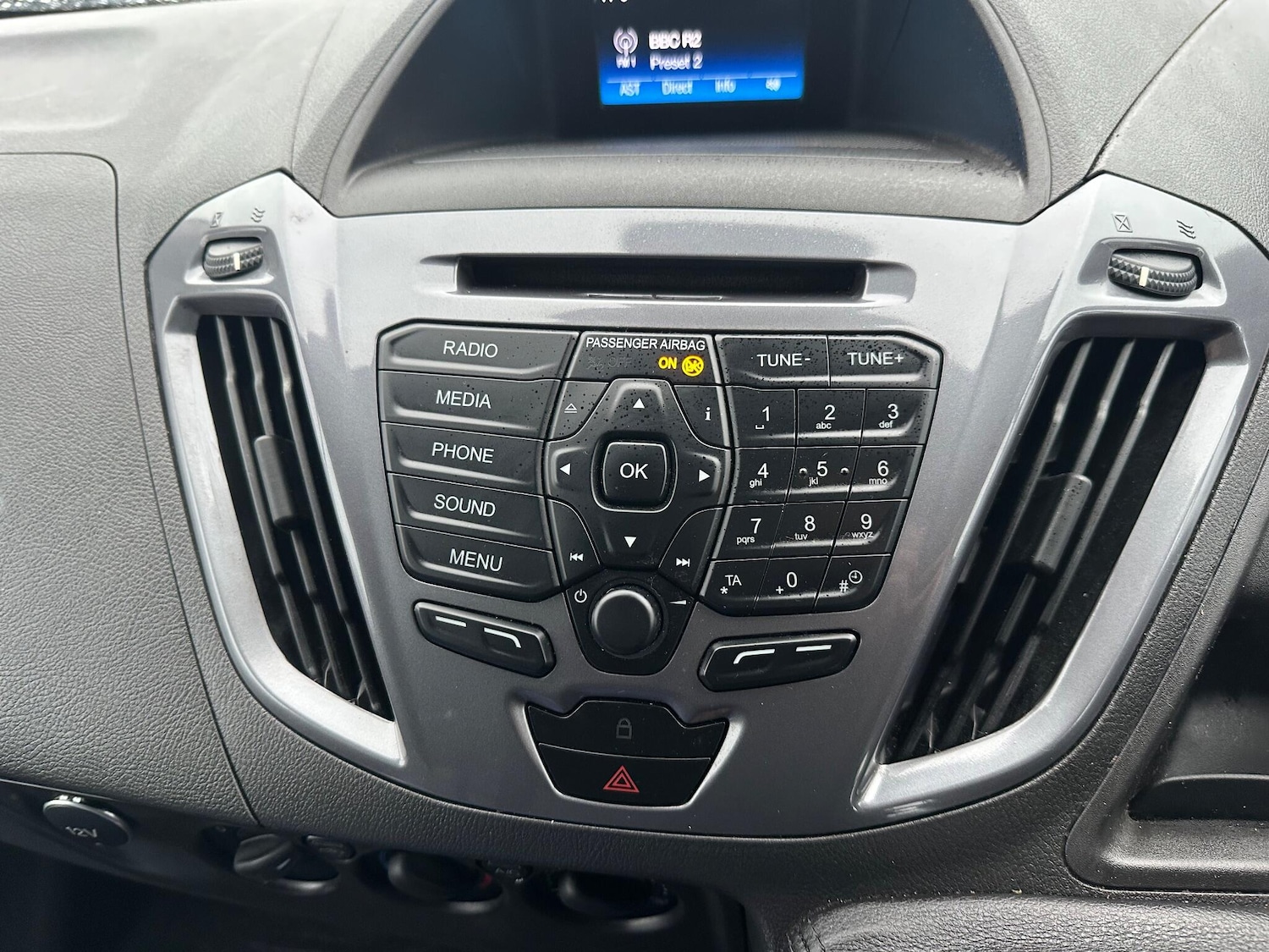 Used Ford Transit Custom 2017 for sale - 76994165: Photo 23