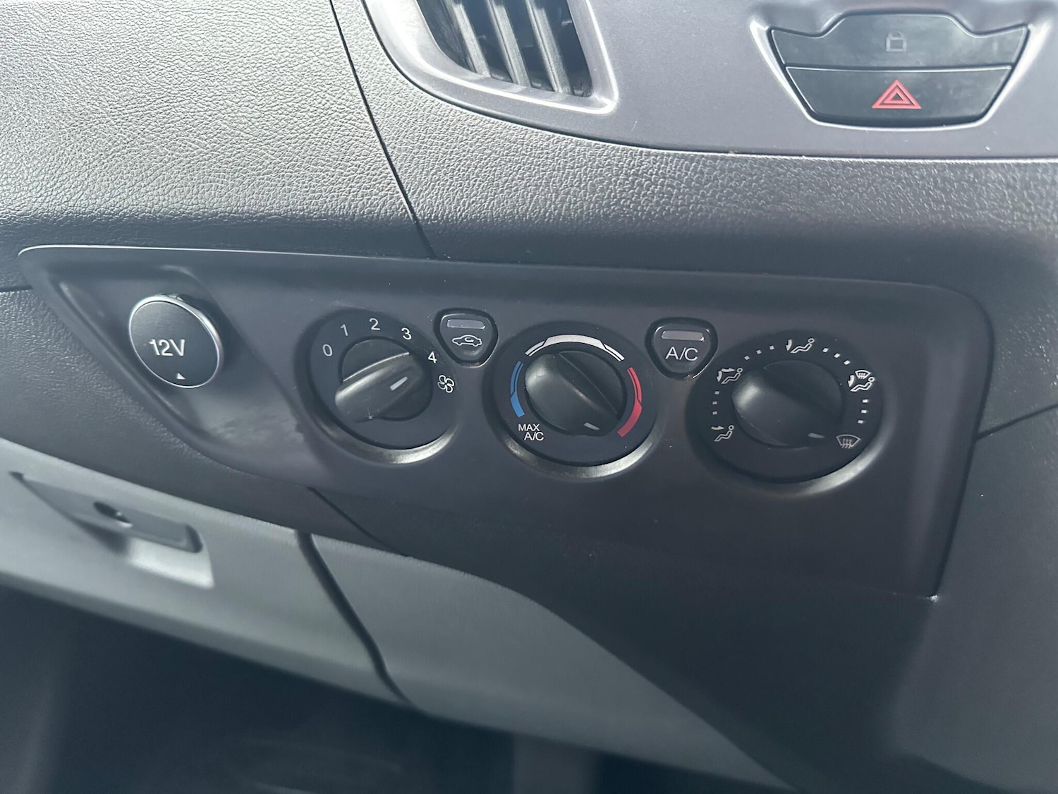 Used Ford Transit Custom 2017 for sale - 76994165: Photo 24