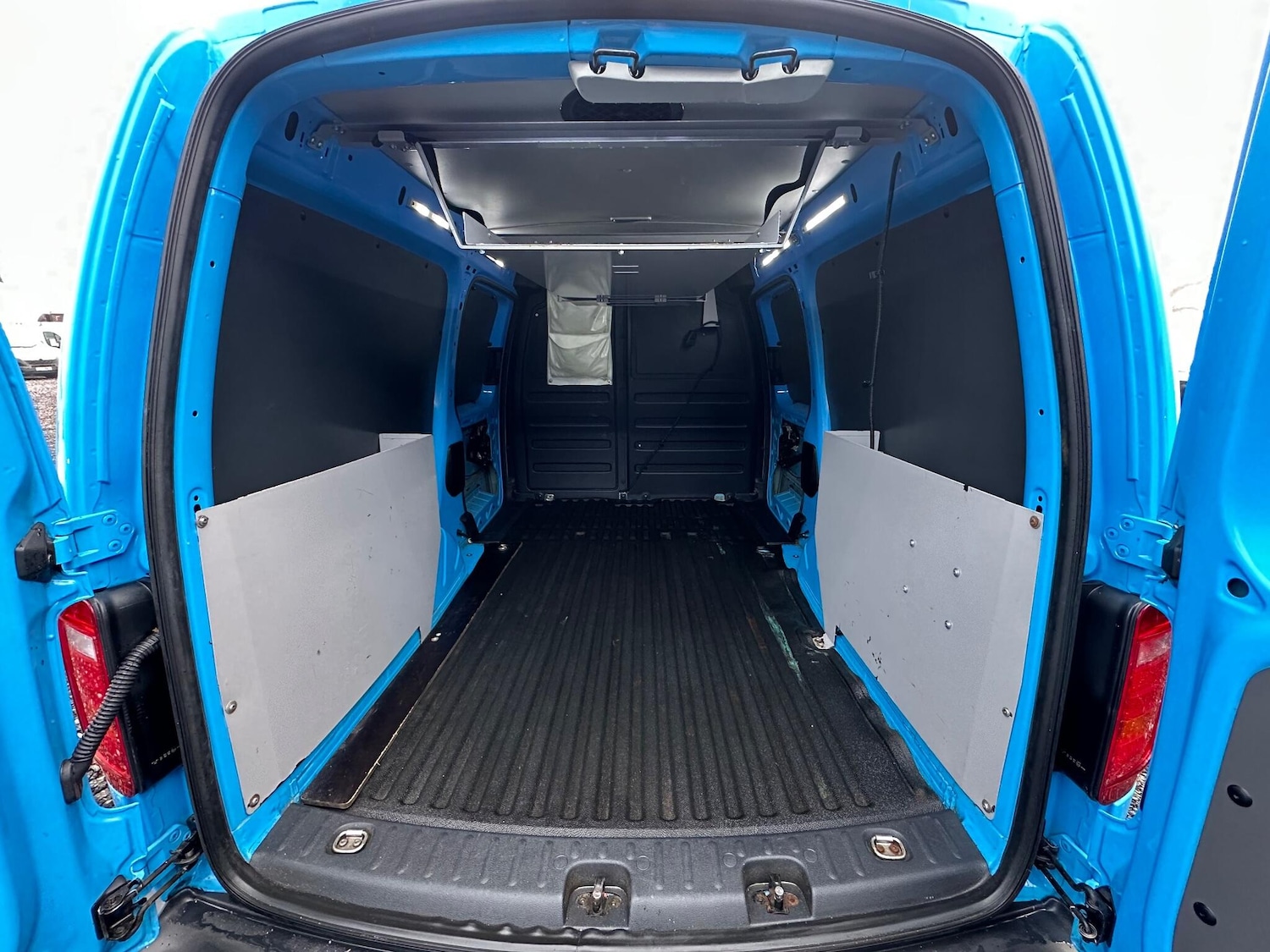 Used Volkswagen Caddy Maxi 2017 for sale - 77909278: Photo 17