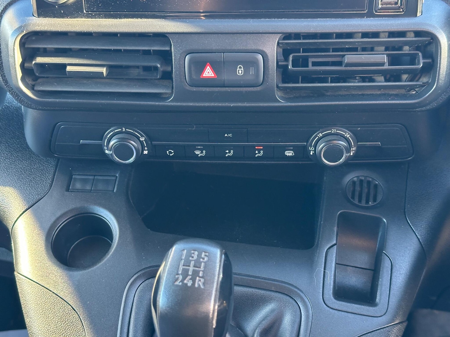 Used Vauxhall Combo 2020 for sale - 76700594: Photo 25