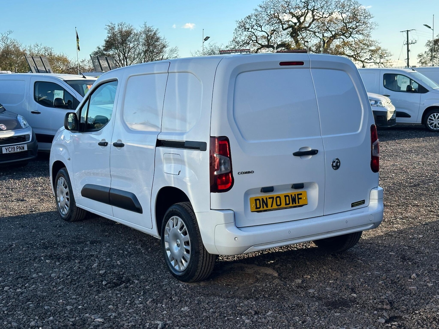 Used Vauxhall Combo 2020 for sale - 76700594: Photo 6