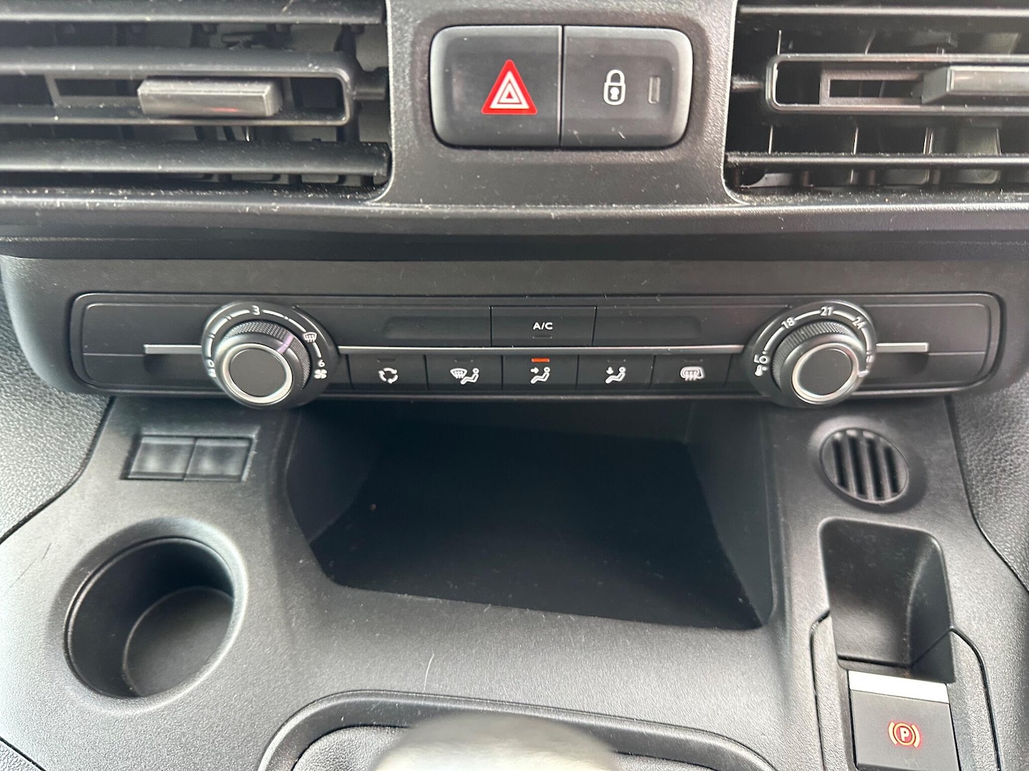 Used Citroen Berlingo 2021 for sale - 77156310: Photo 26