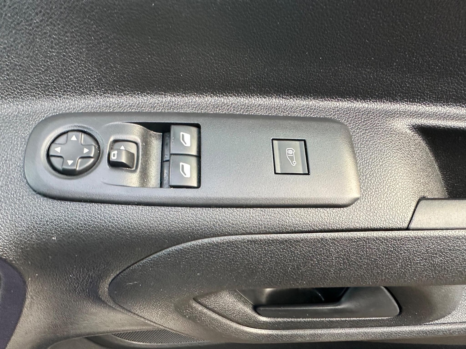 Used Vauxhall Combo 2019 for sale - 76992699: Photo 27