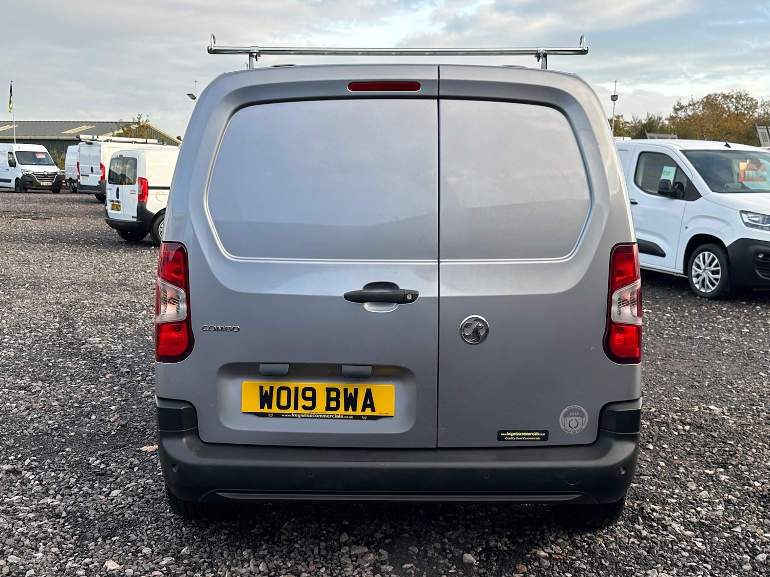Used Vauxhall Combo 2019 for sale - 76992699: Photo 8