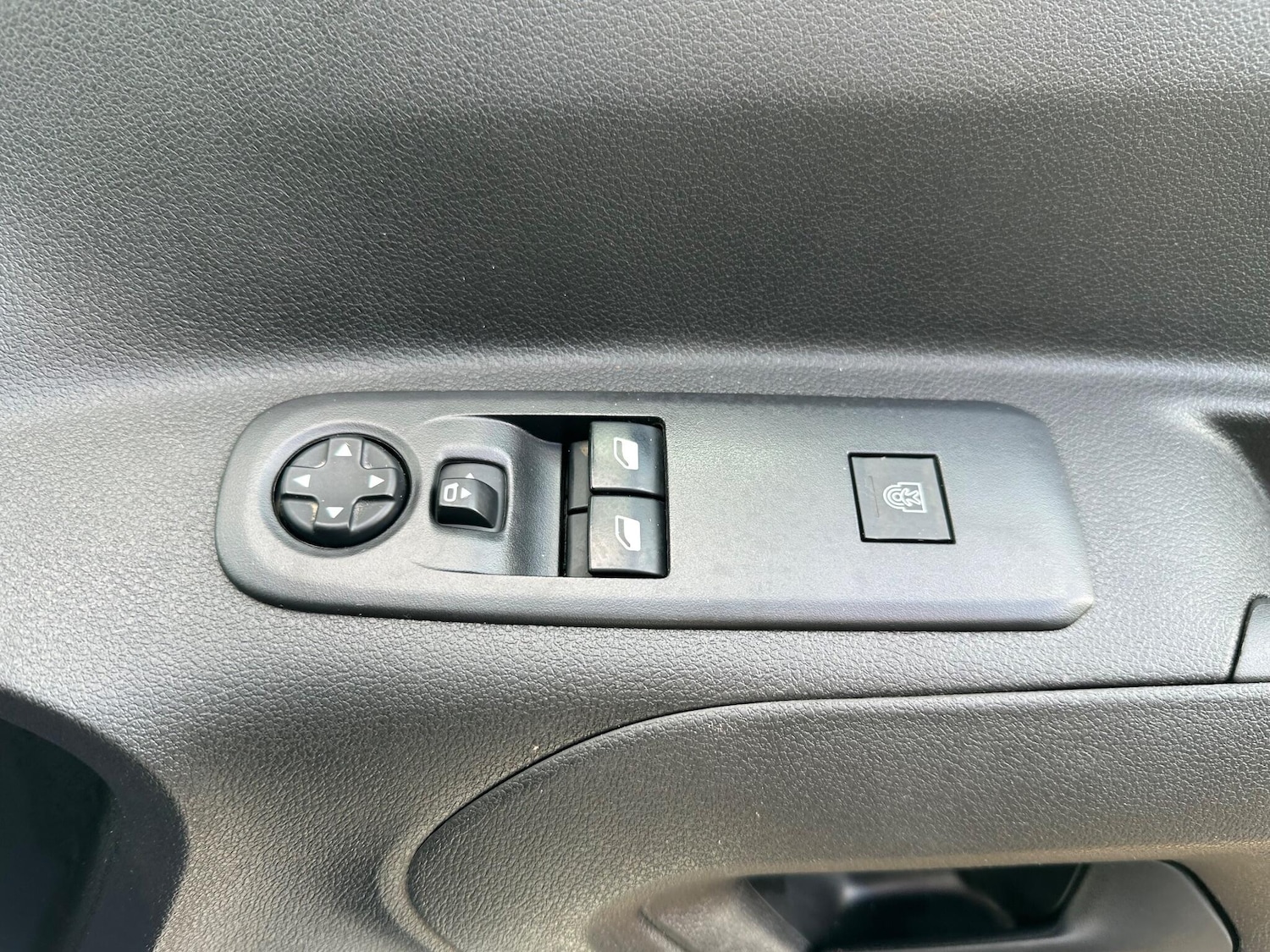 Used Peugeot Partner 2022 for sale - 78156741: Photo 36