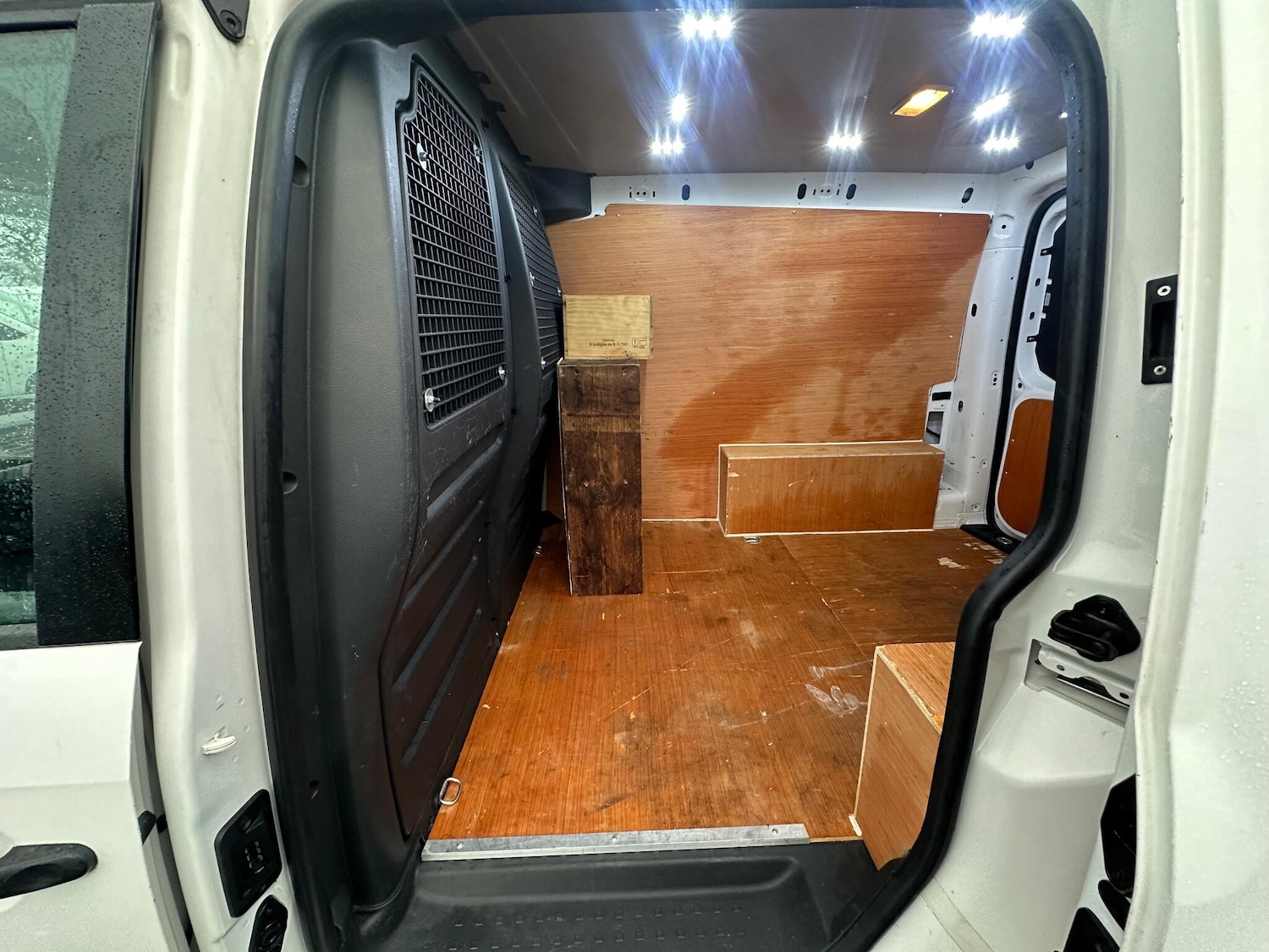 Used Volkswagen Caddy 2017 for sale - 77495877: Photo 16