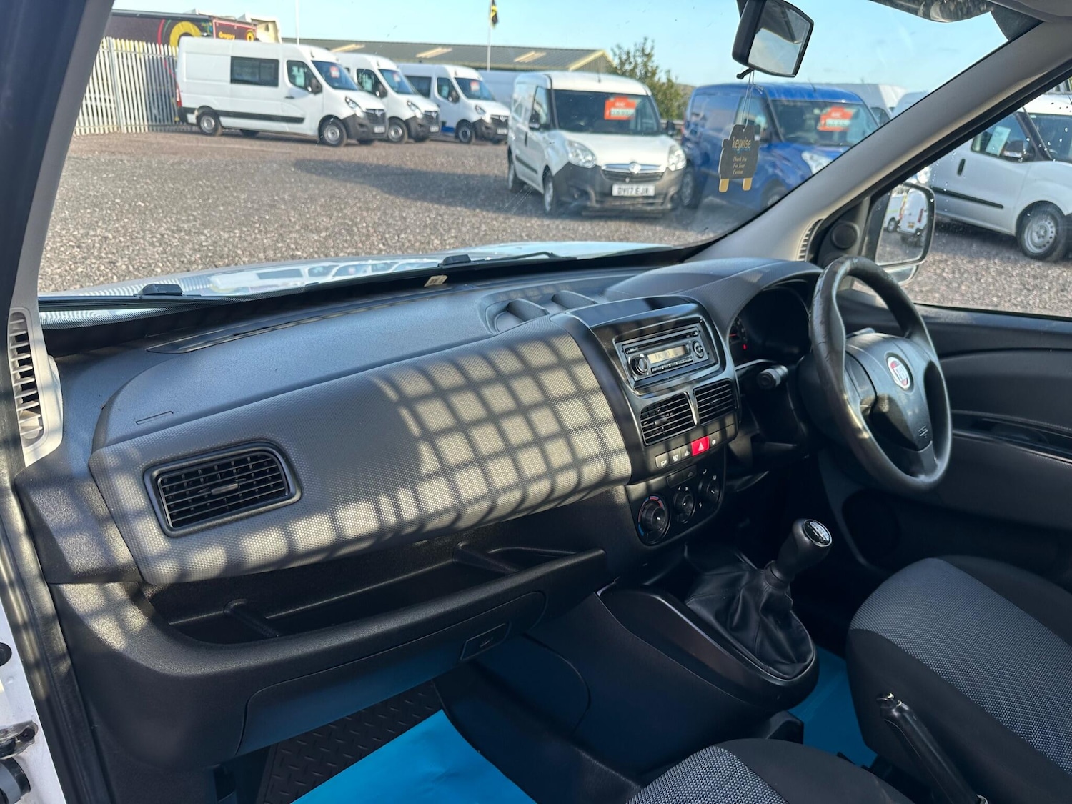 Used Fiat Doblo 2017 for sale - 76989657: Photo 17