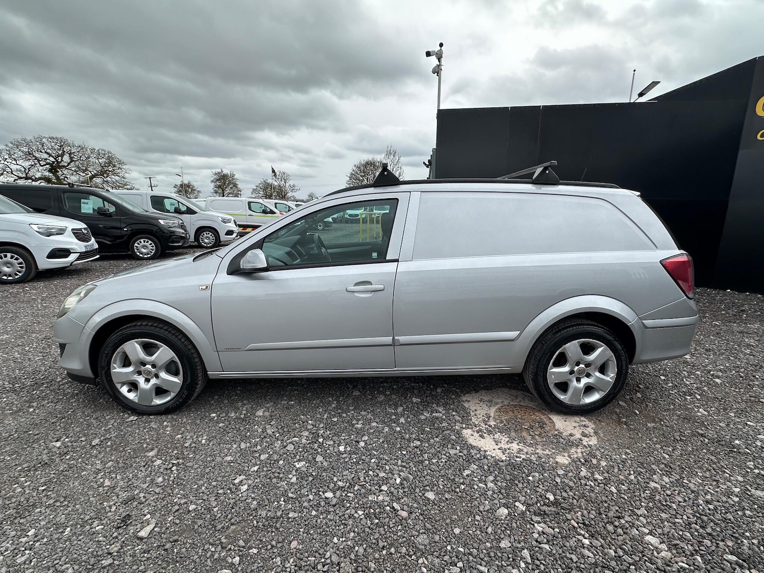 Used Vauxhall Astra Van 2007 for sale - 78203929: Photo 5
