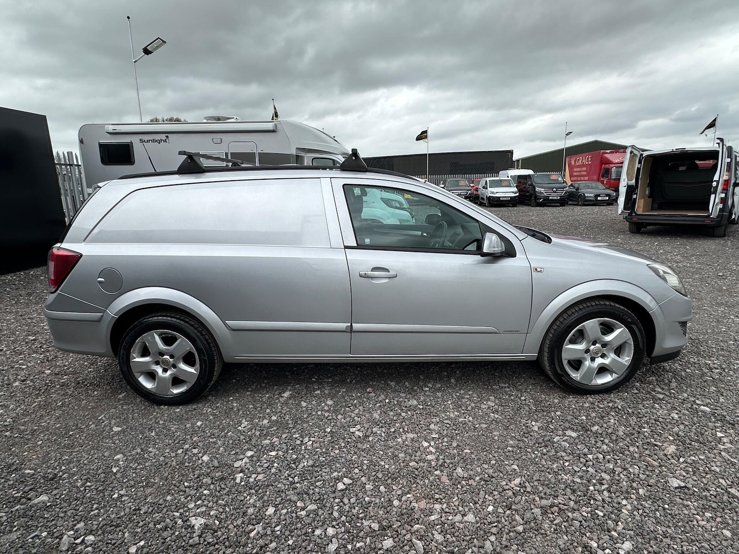Used Vauxhall Astra Van 2007 for sale - 78203929: Photo 9