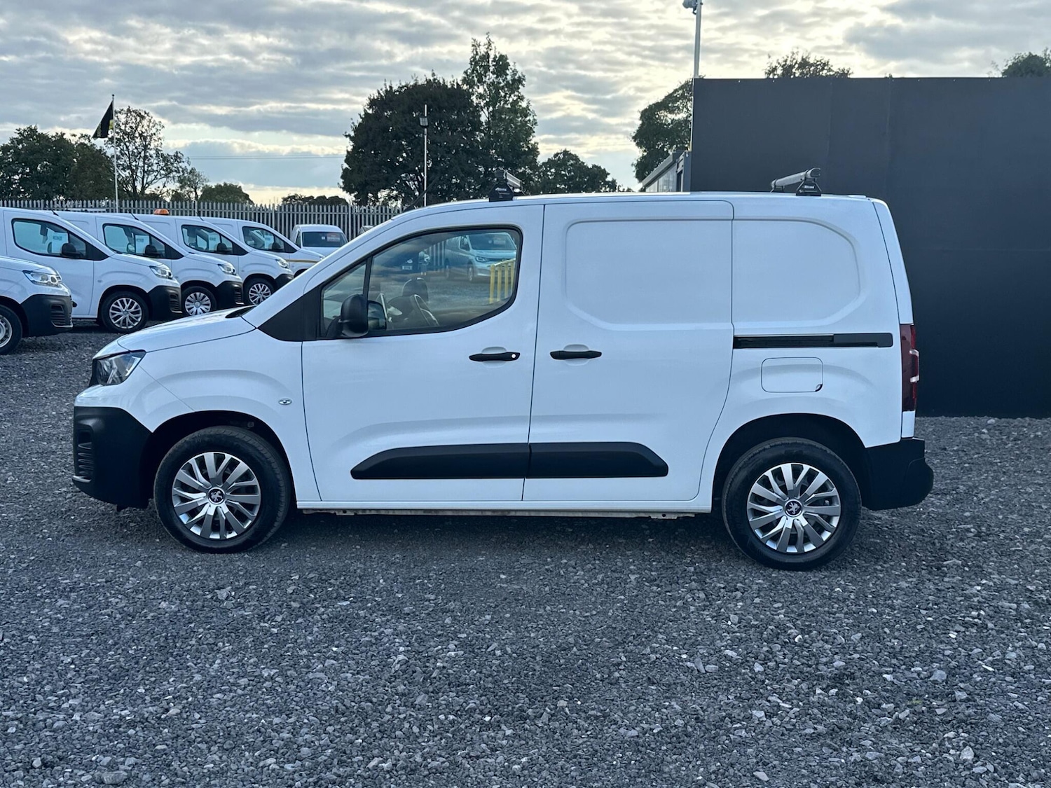 Used Peugeot Partner 2021 for sale - 76993004: Photo 5