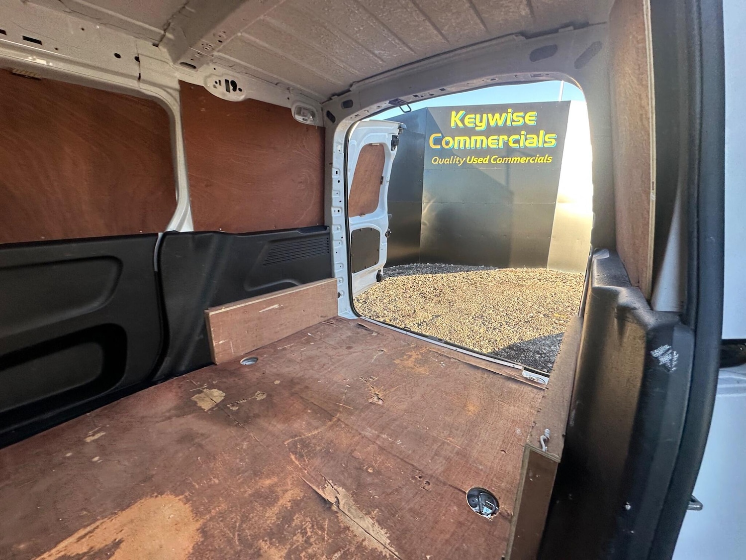 Used Peugeot Partner 2019 for sale - 76992321: Photo 19