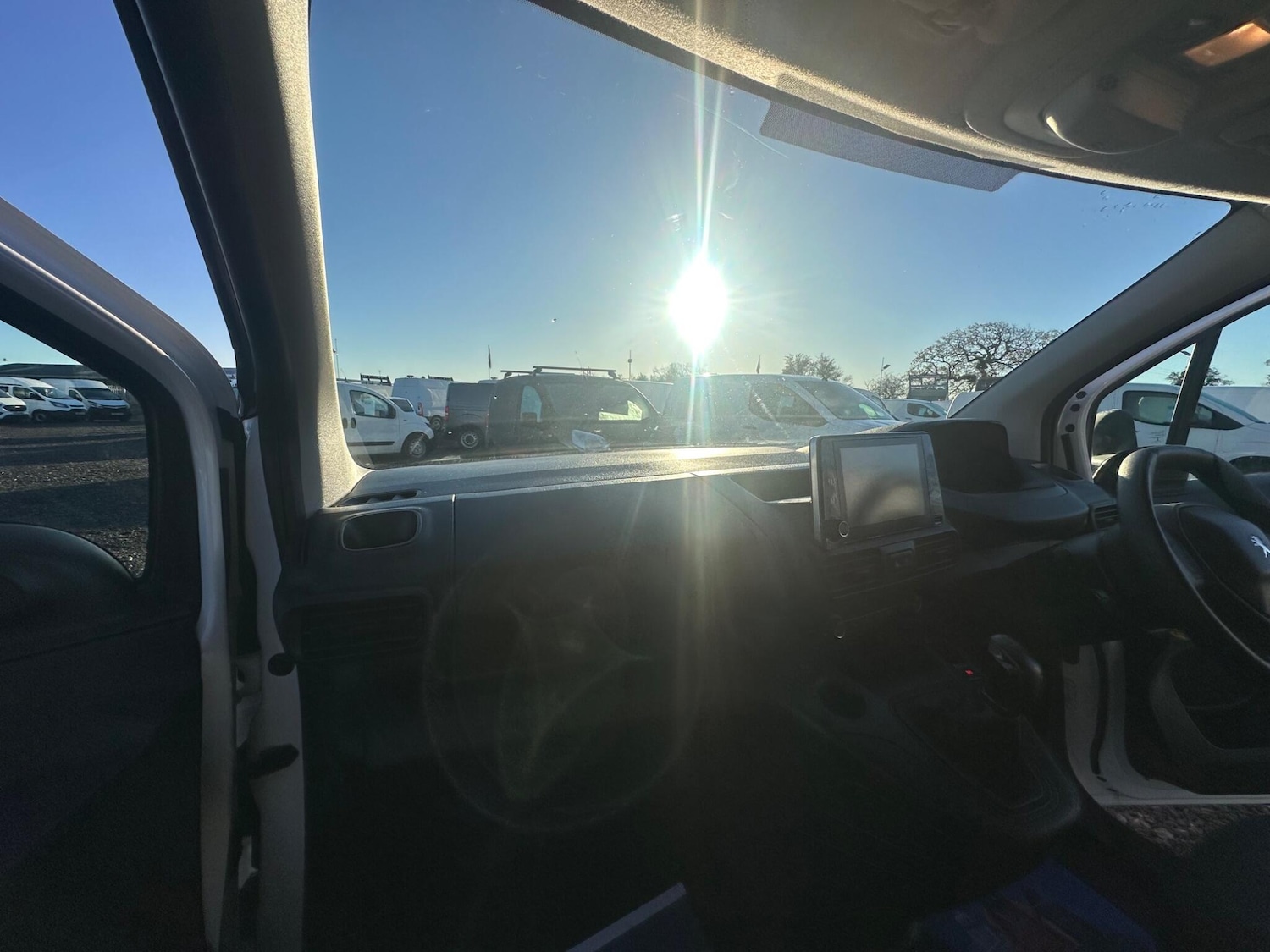 Used Peugeot Partner 2019 for sale - 76992321: Photo 22