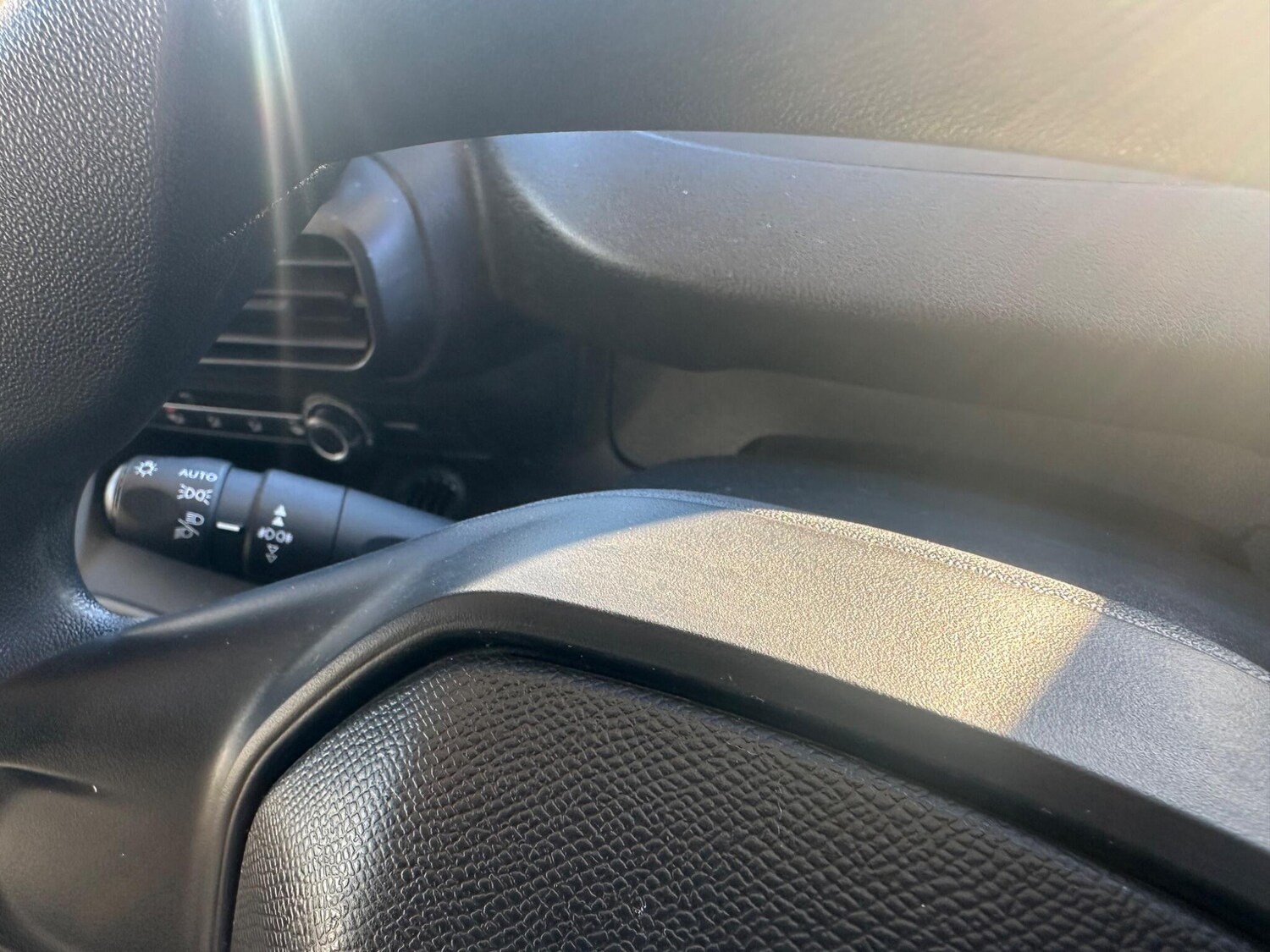 Used Peugeot Partner 2019 for sale - 76992321: Photo 28