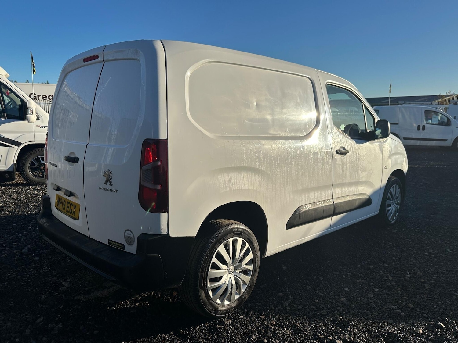 Used Peugeot Partner 2019 for sale - 76992321: Photo 9