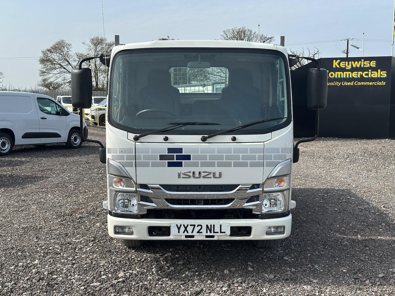 Used Isuzu Other 2022 for sale - 77993033: Photo 13