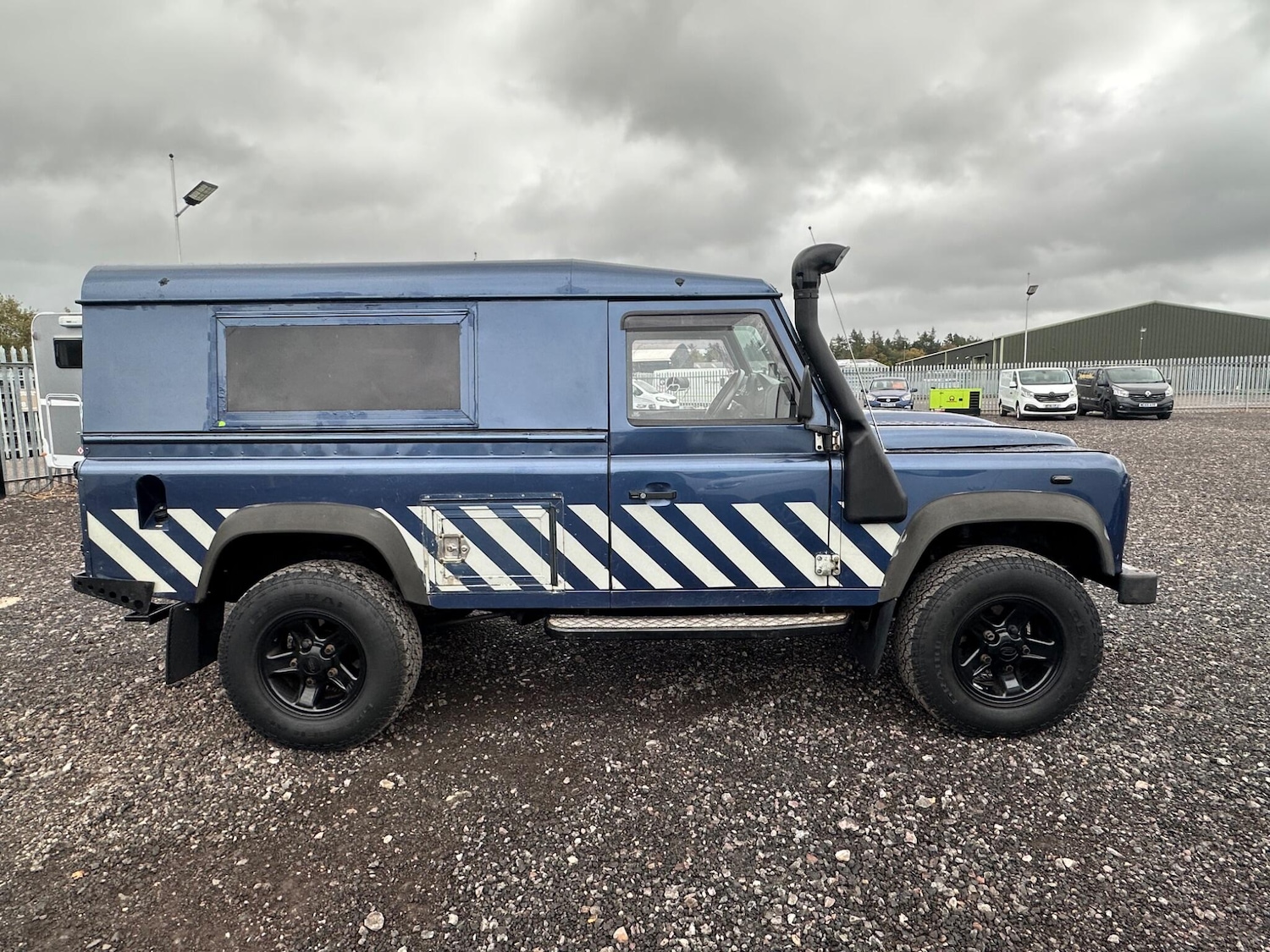 Used Land Rover Defender 2008 for sale - 77060369: Photo 10