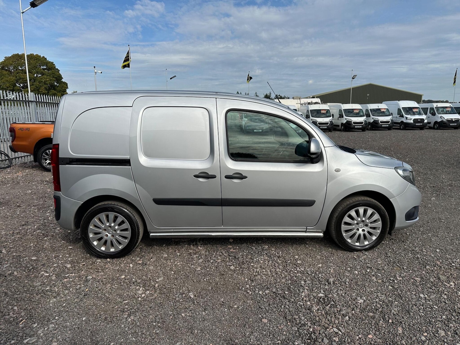 Used Mercedes-Benz Citan 2016 for sale - 76151985: Photo 9