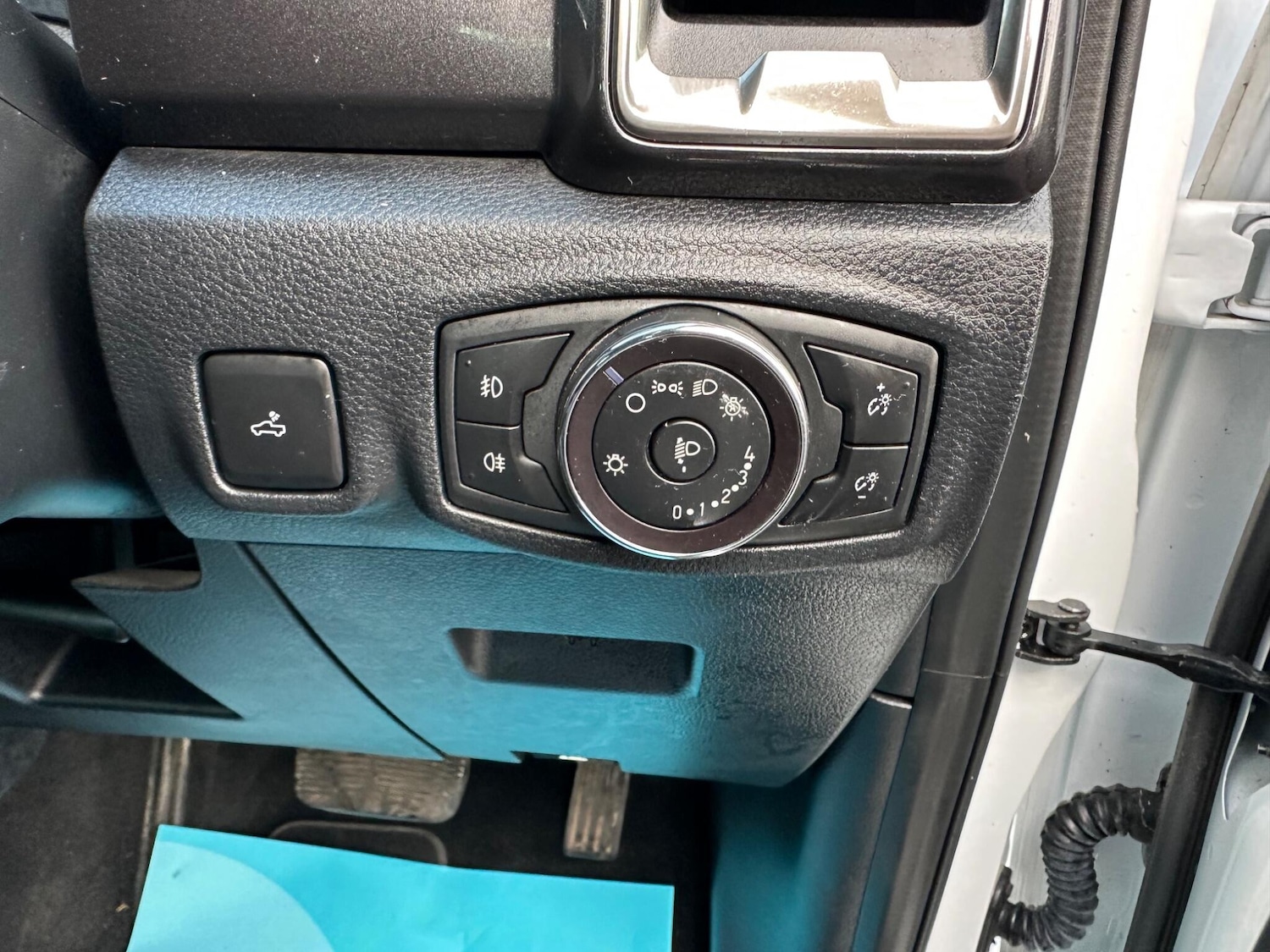 Vehicle 29