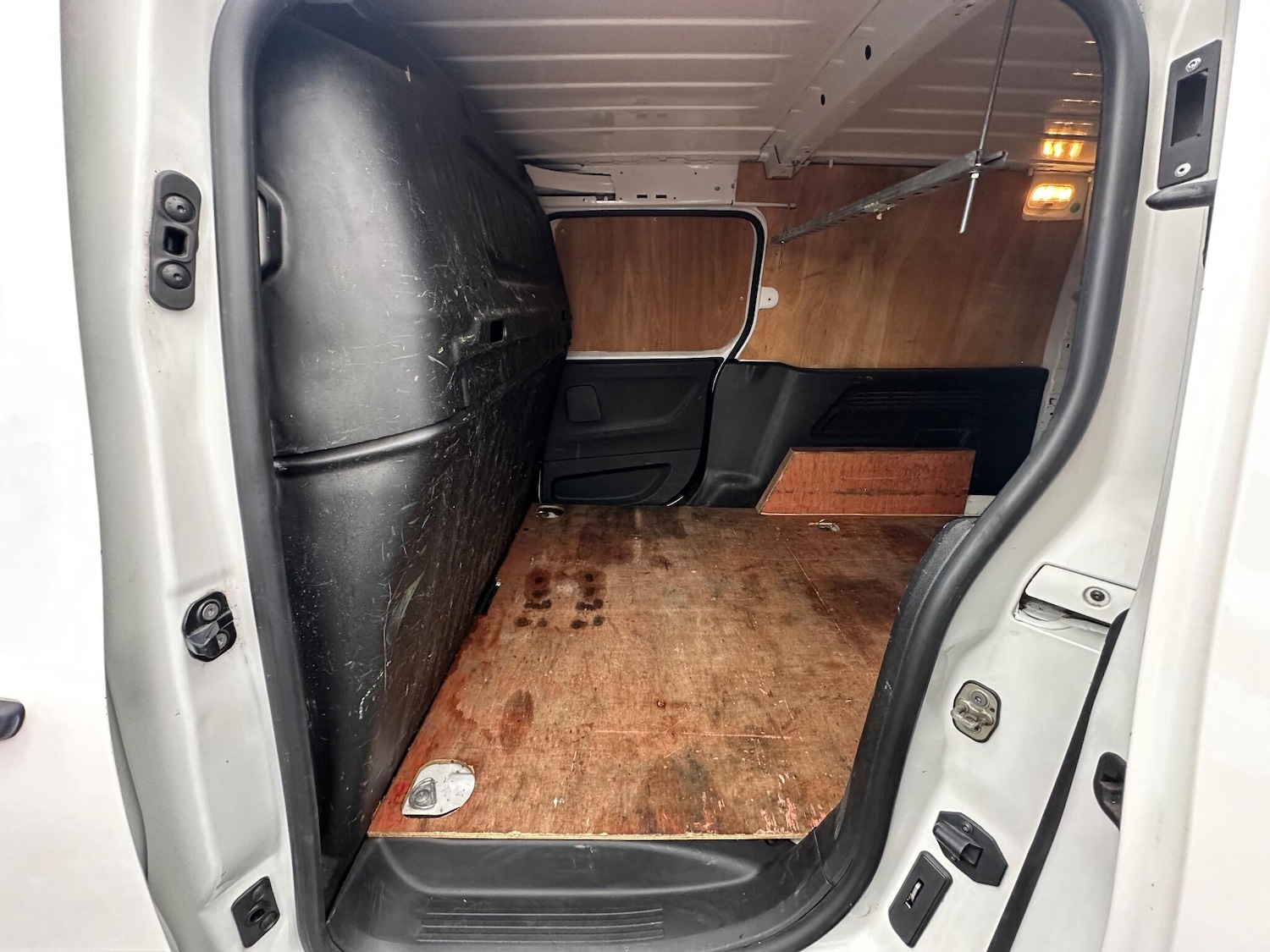 Used Vauxhall Combo 2019 for sale - 77646181: Photo 18