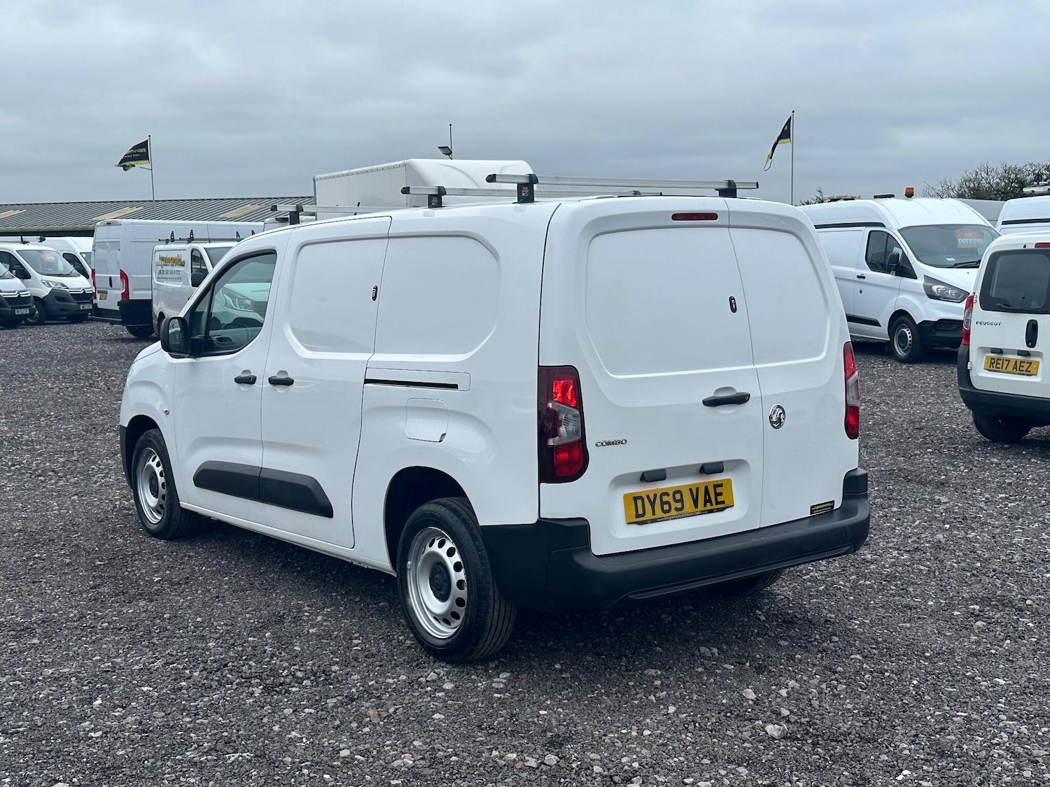 Used Vauxhall Combo 2019 for sale - 77646181: Photo 6