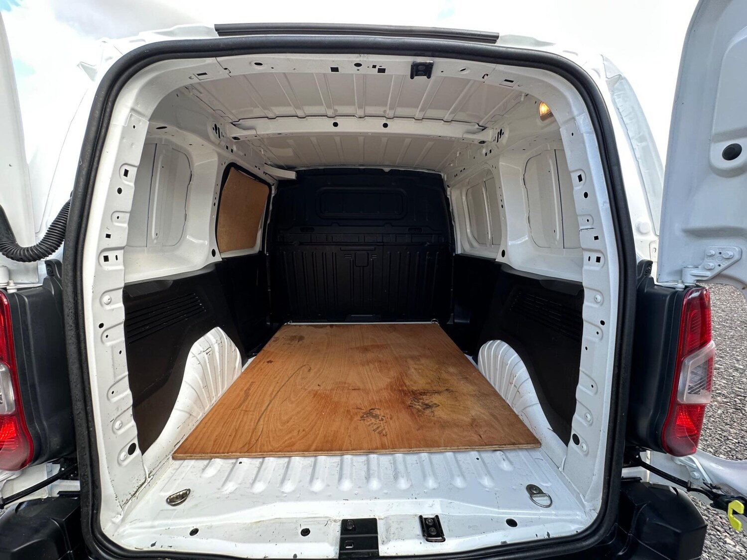 Used Vauxhall Combo 2019 for sale - 76456814: Photo 16