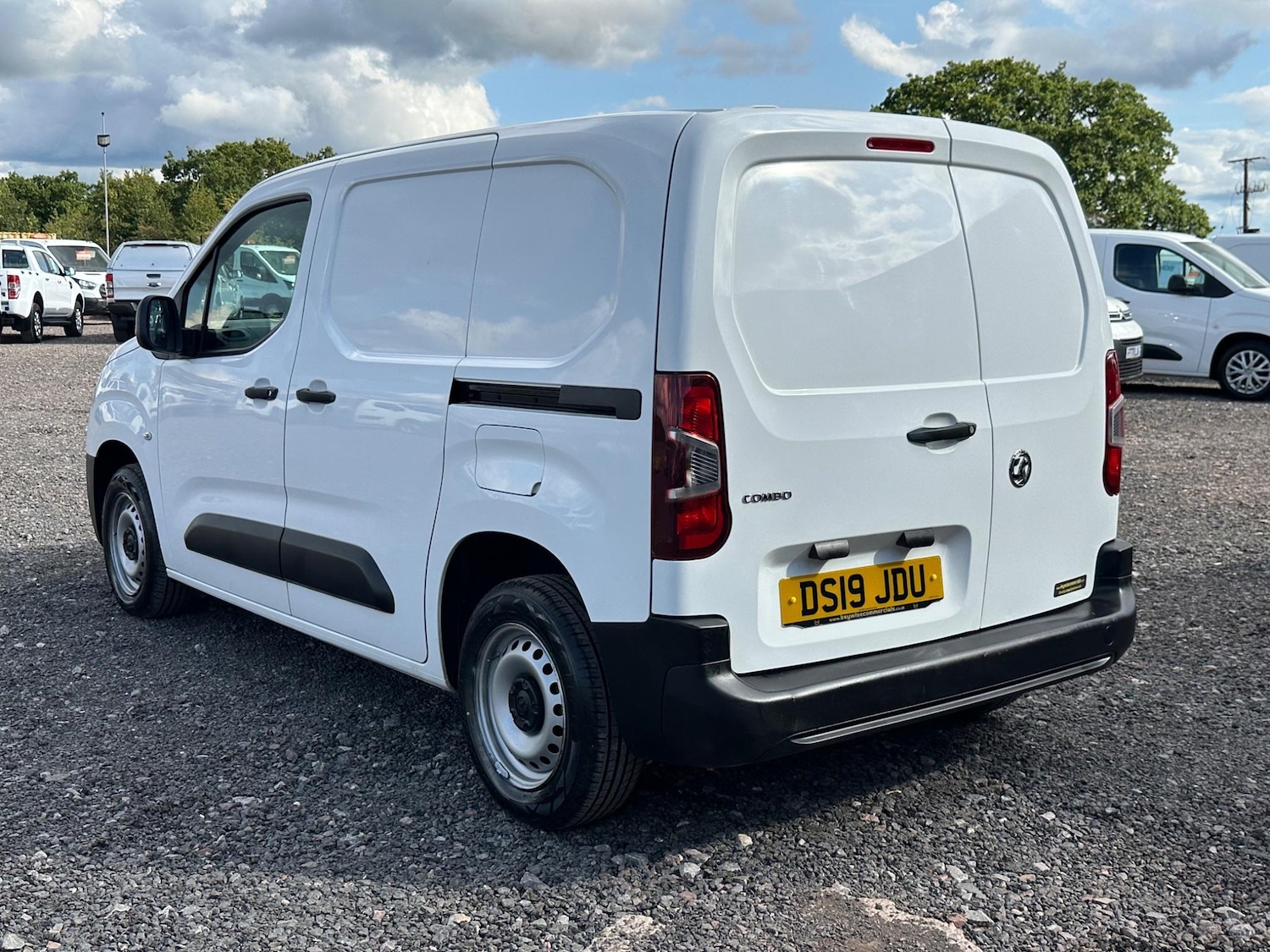 Used Vauxhall Combo 2019 for sale - 76456814: Photo 7