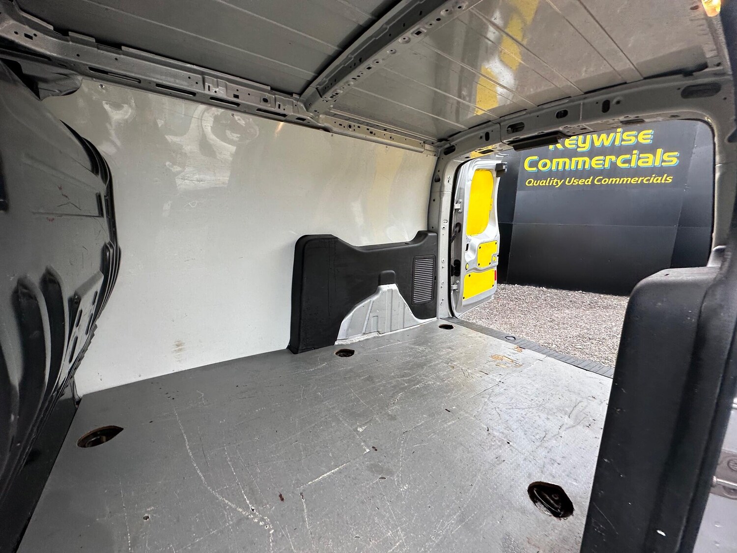 Used Ford Transit Connect 2017 for sale - 78099959: Photo 19