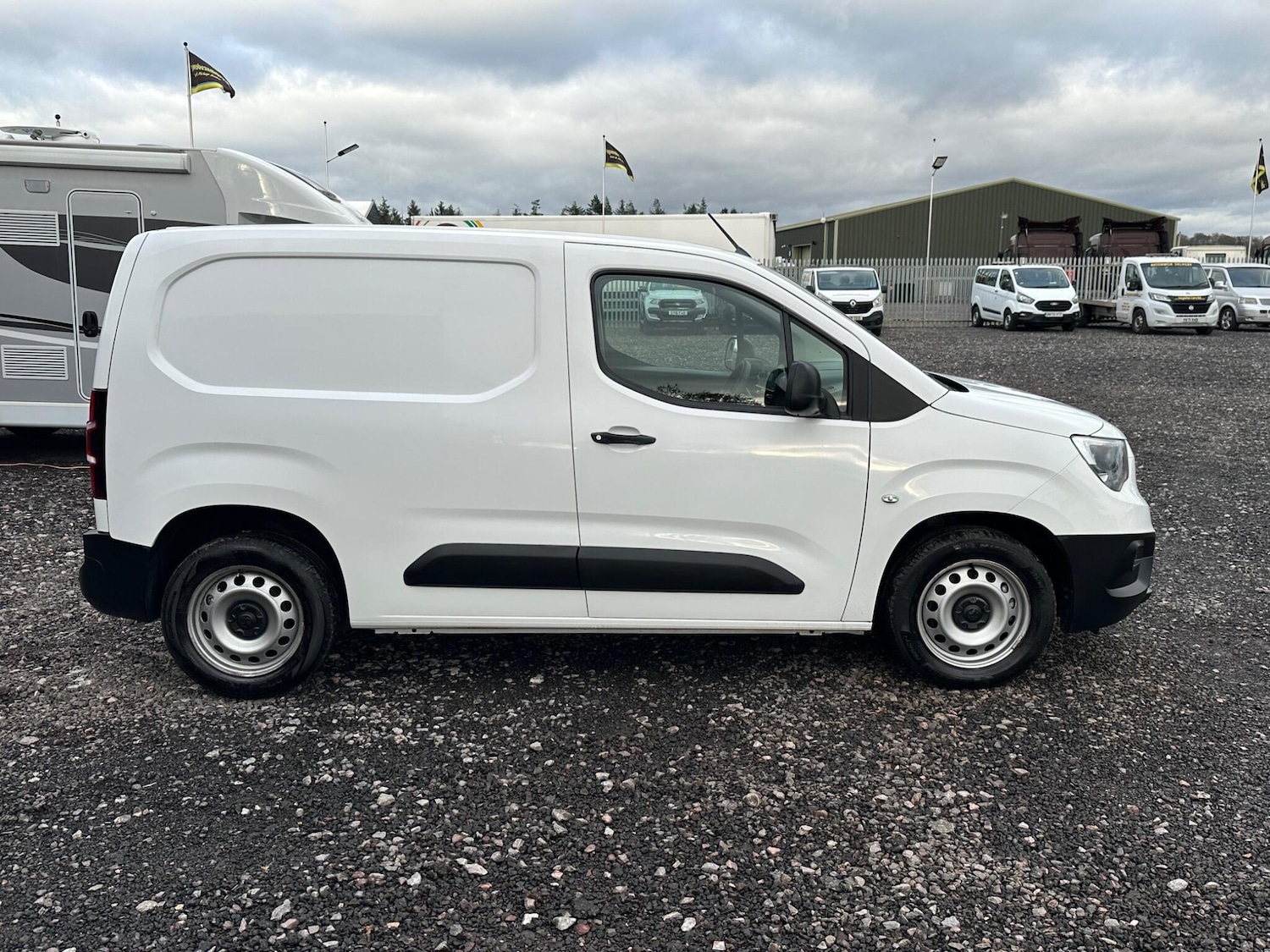 Used Vauxhall Combo 2021 for sale - 76689334: Photo 9