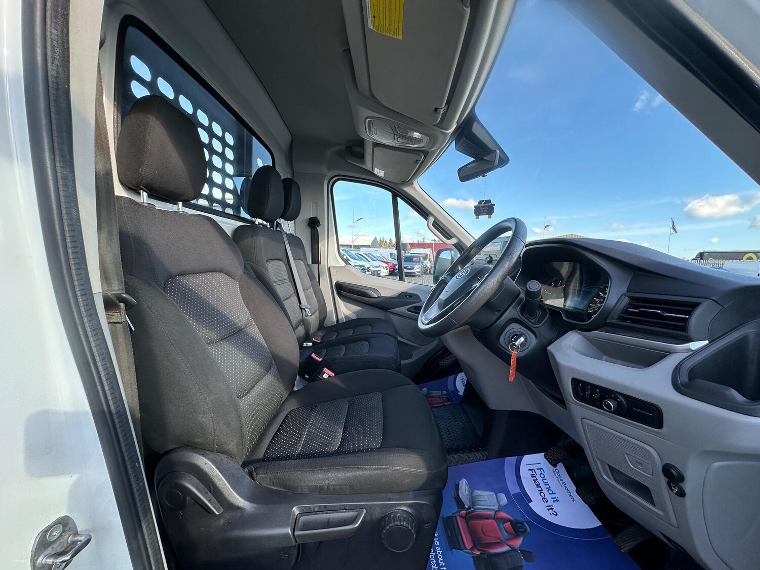 Used Maxus Deliver 9 2022 for sale - 77574921: Photo 15