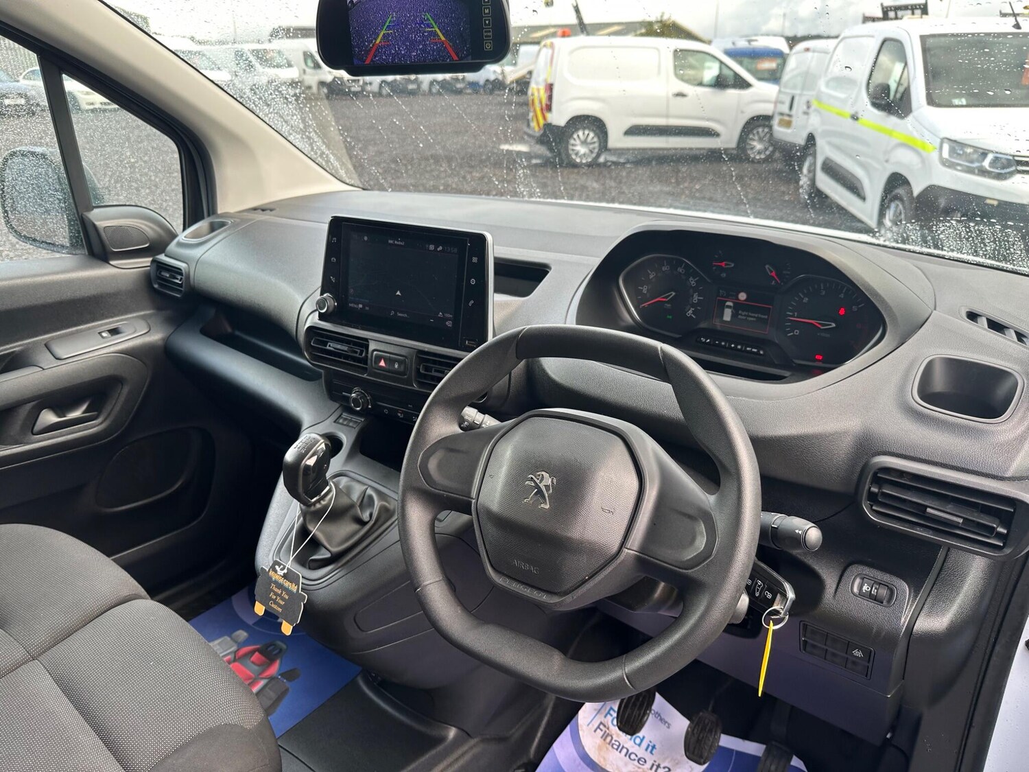 Used Peugeot Partner 2021 for sale - 76337895: Photo 12