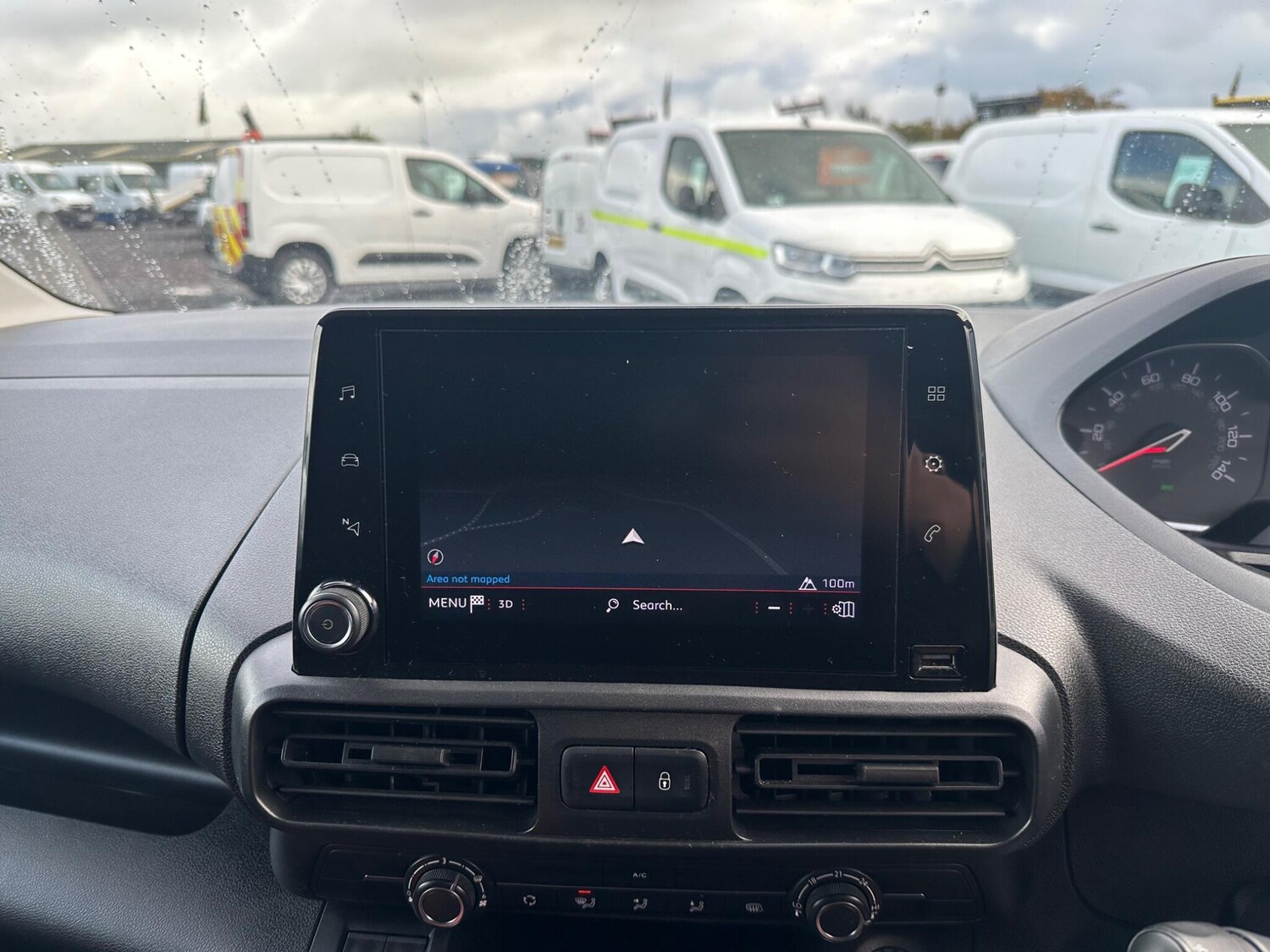 Used Peugeot Partner 2021 for sale - 76337895: Photo 24