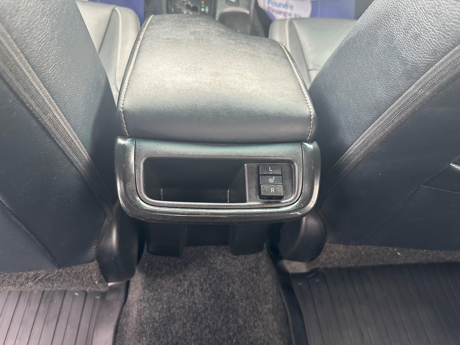 Used Toyota Hilux 2022 for sale - 76423185: Photo 24