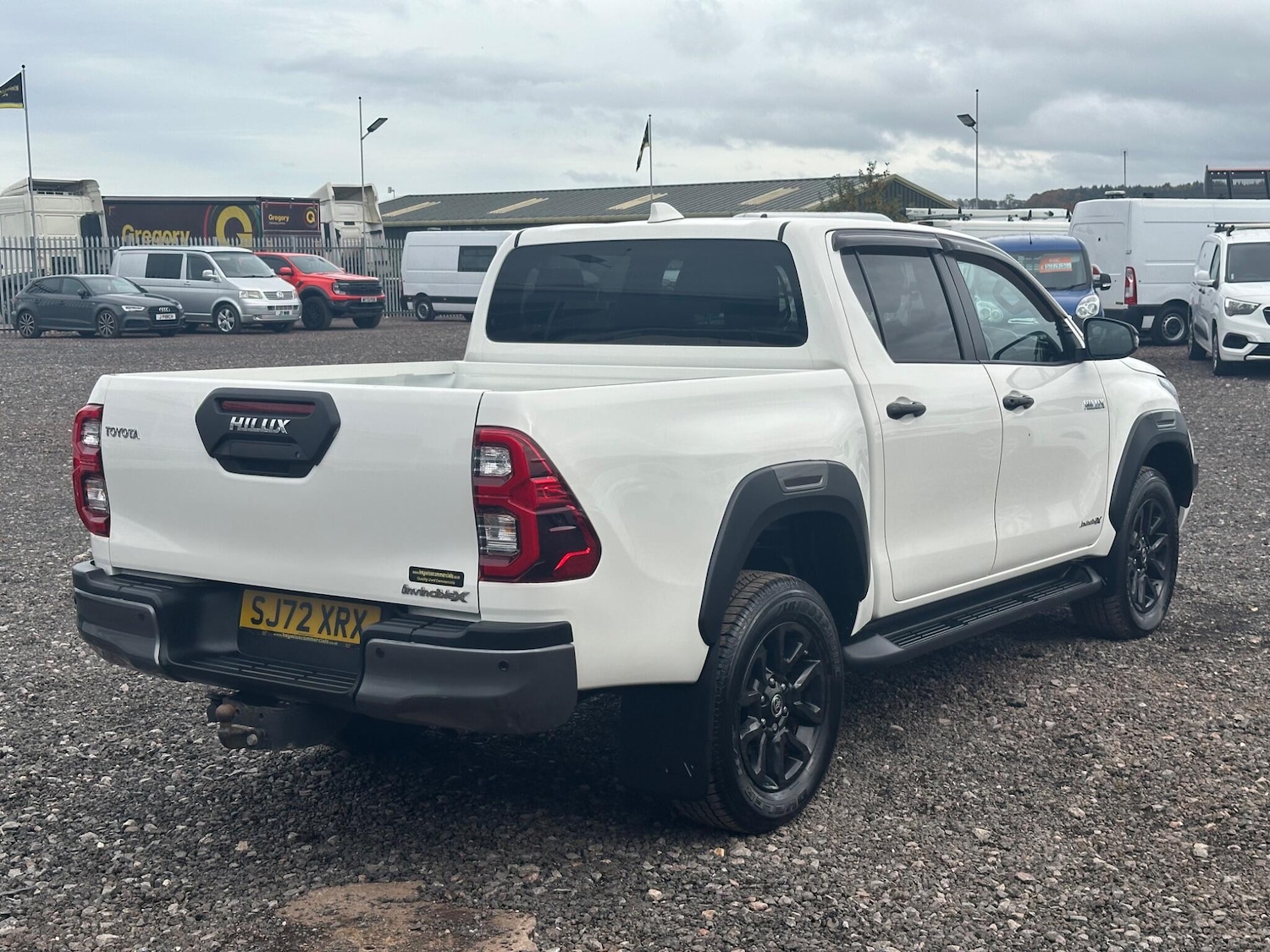 Used Toyota Hilux 2022 for sale - 76423185: Photo 8