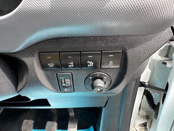 Used Peugeot Partner 2018 for sale - 75268476: Photo 24